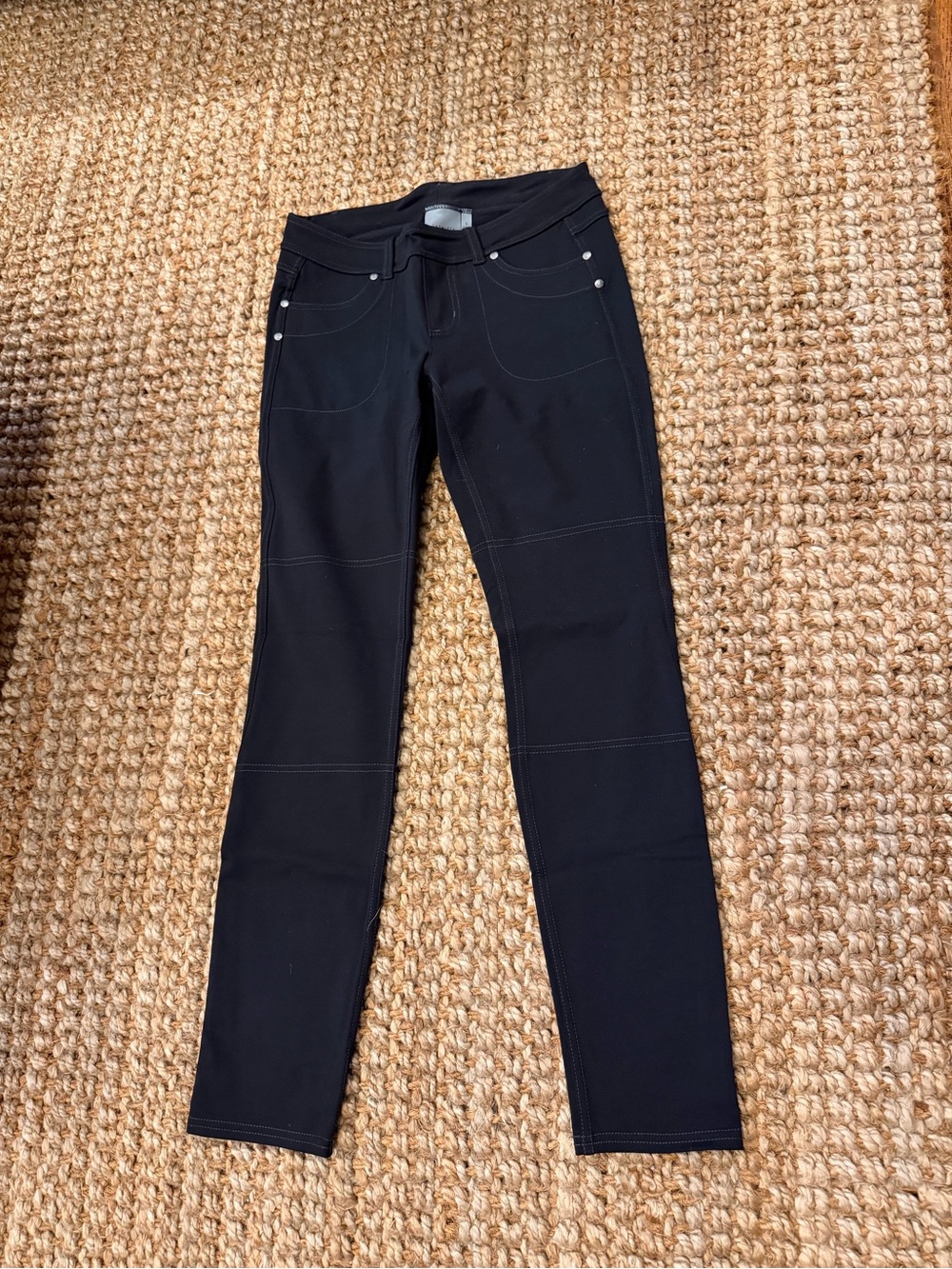 Athleta Black Stretch Skinny Pants with Contrast Stitching